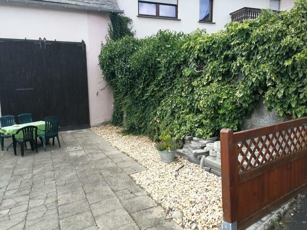 Wohnung Am Nurburgring Drees Экстерьер фото